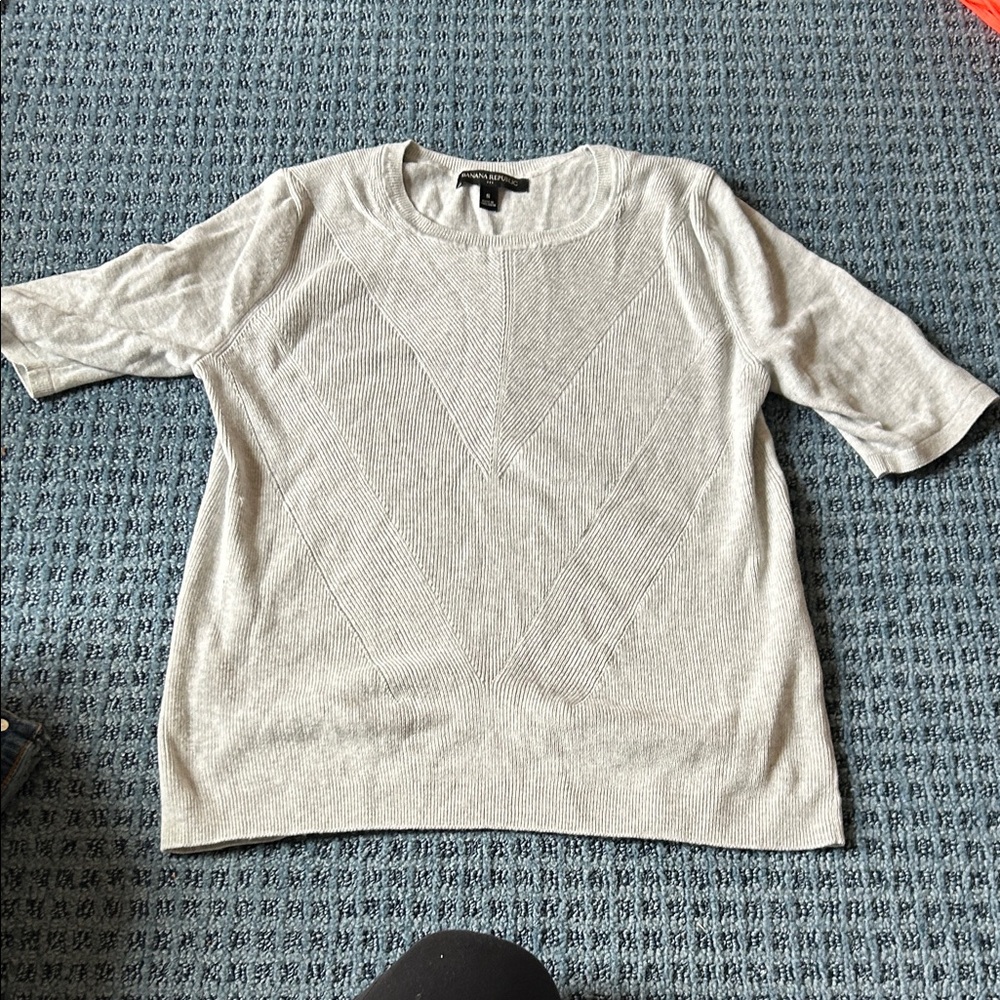 Banana Republic Light Gray Knit Top